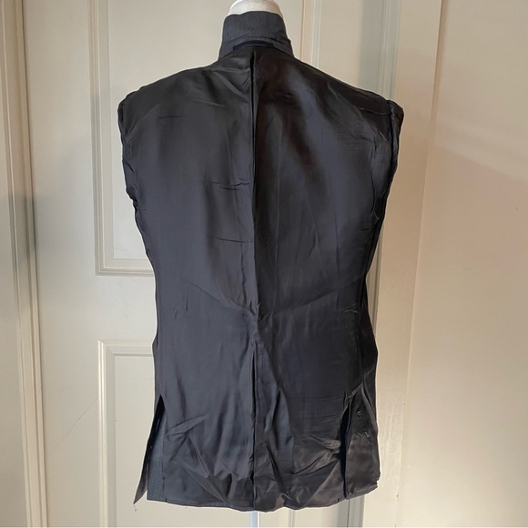 Burberry London single breasted 3 Button Double vent Classic Gray Blazer FLAWED - Picture 4 of 9